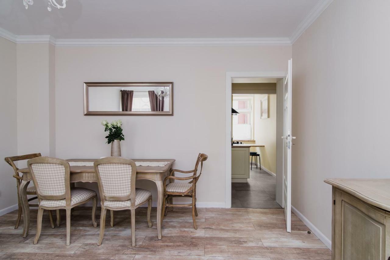 Apartament Starowka Gdansk Osiek Apartment Luaran gambar