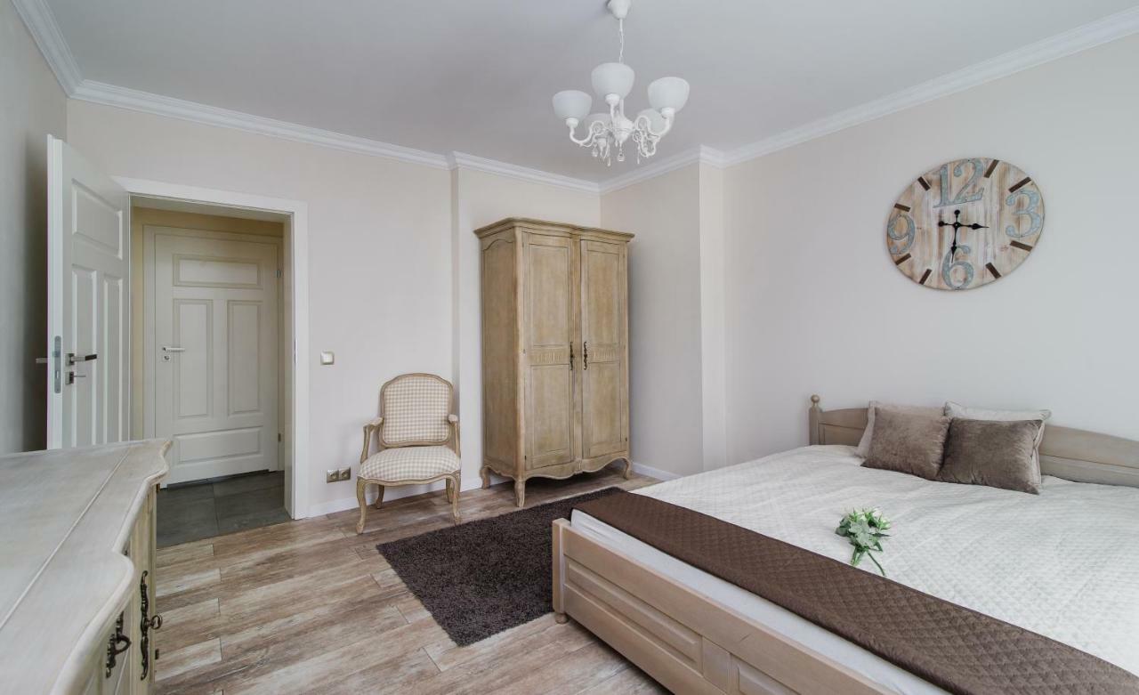 Apartament Starowka Gdansk Osiek Apartment Luaran gambar